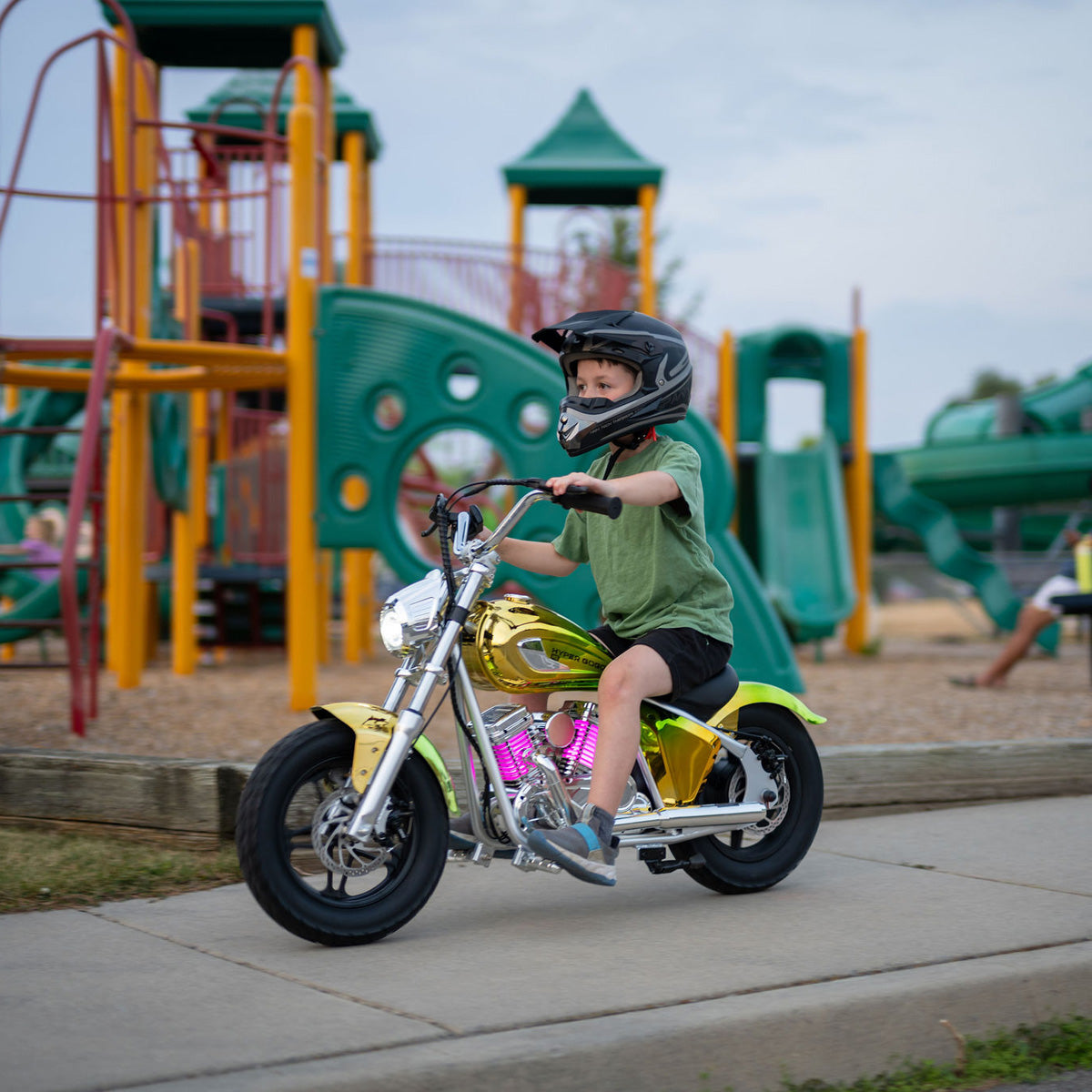 electric-motorbike-for-teens-m5-black-with-led-light-riding-toys
