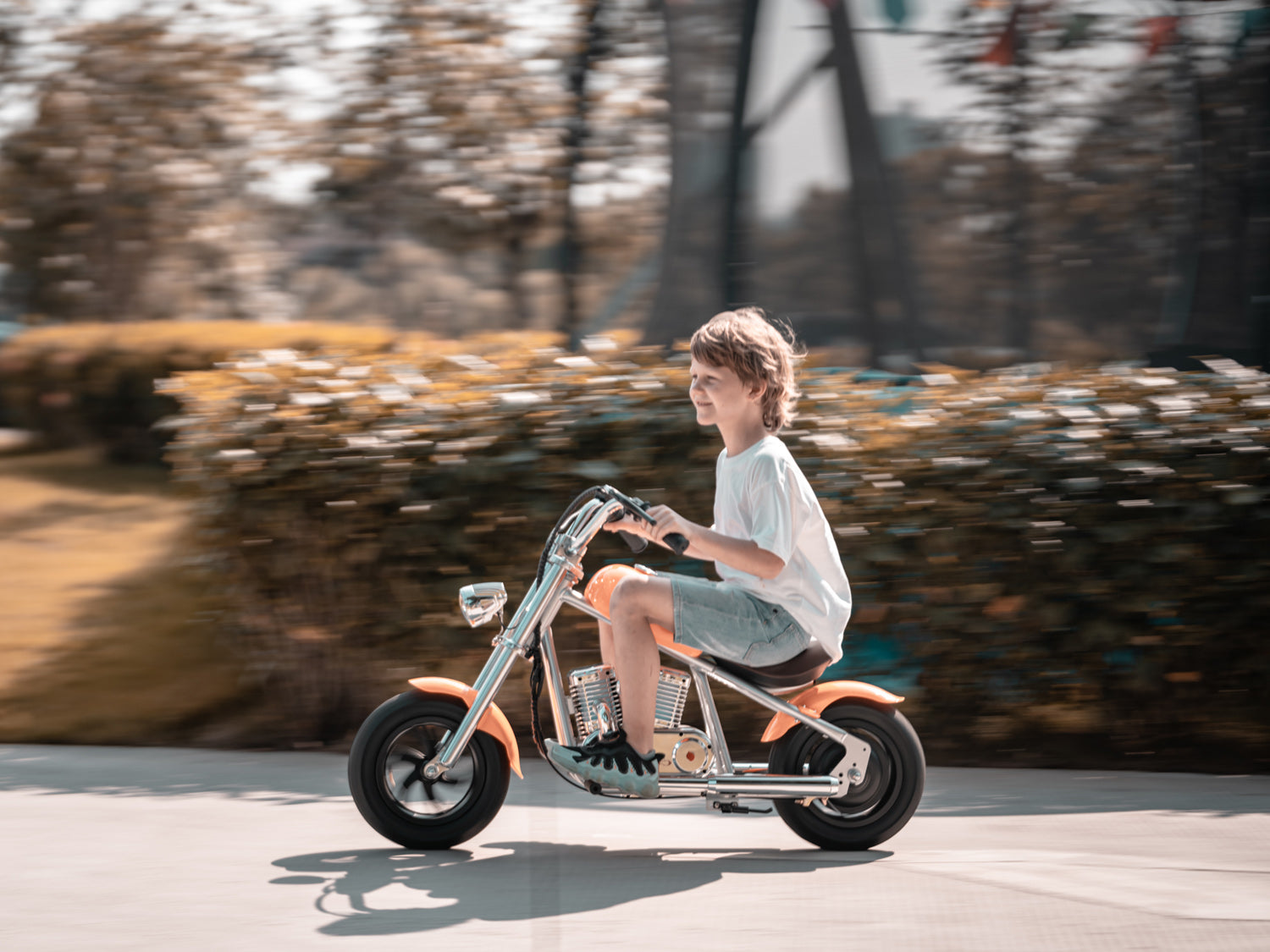 mini-electric-dirt-bike-motorcycle-for-kids-with-app-challenger-12-pro-amazing-chopper-riding